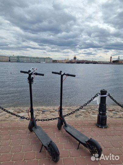 Электросамокат Xiaomi m365 pro, 30 км/4, оригигал