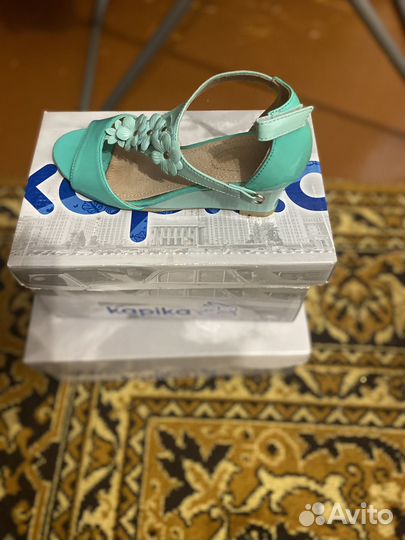 Босоножки для девочки