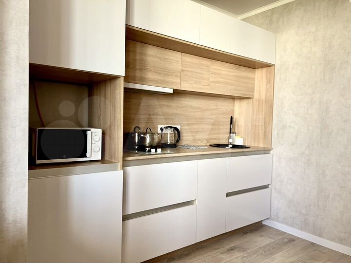 2-к. квартира, 63 м², 8/9 эт.