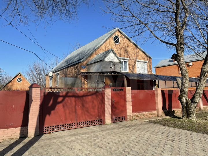 Дом 189,1 м² на участке 15 сот.