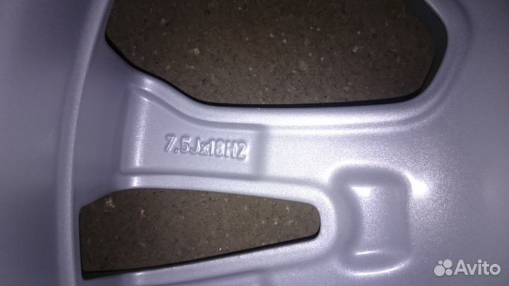 Диск колесный R18 вольво хс90