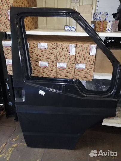 Панель передней двери Ford Transit c 2006