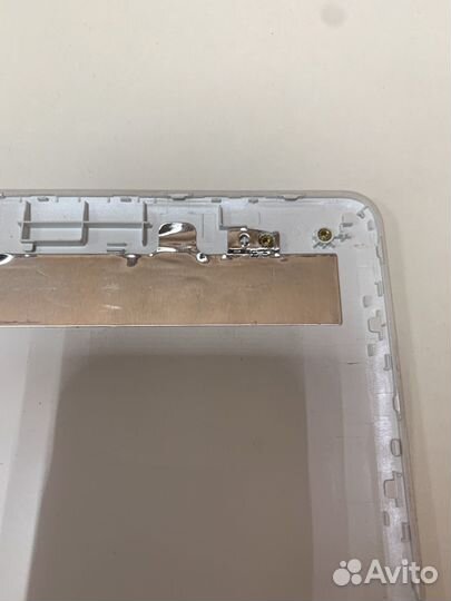 Крышка матрицы ноутбука dell 3585