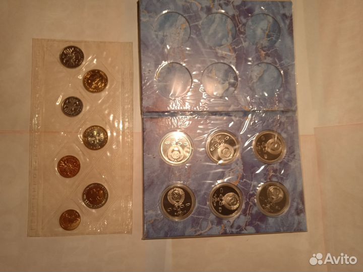Наборы монет