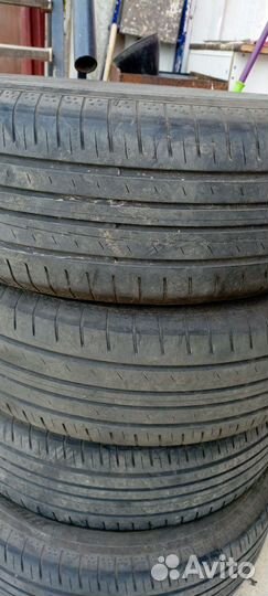 Yokohama BluEarth AE50 215/65 R17