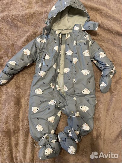 Зимний комбинезон для девочки