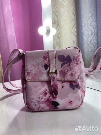 Сумка Avon Флора