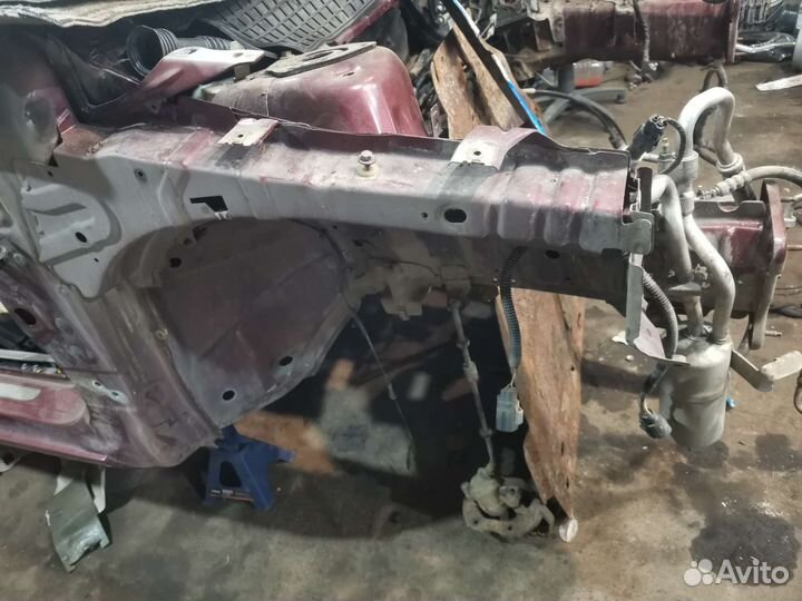 Лонжероны (четверть) передние Ford Focus 2