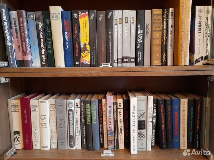 Книги детективы,приключения, фантастика