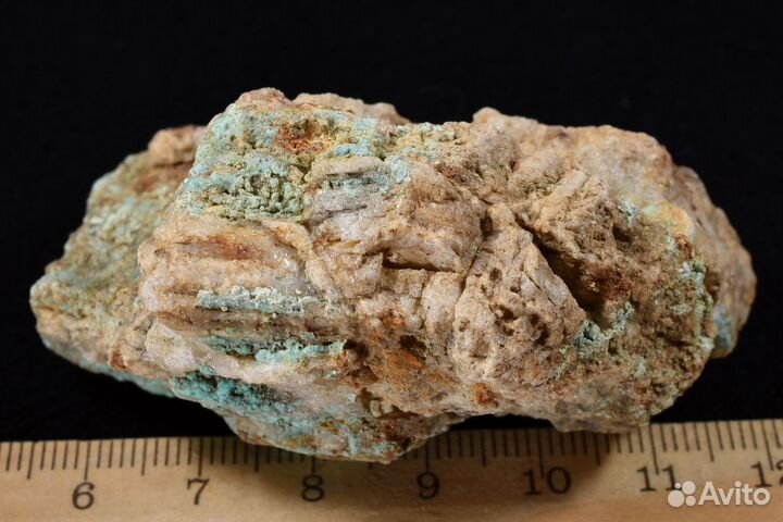 Планерит на кварце. Лот №1022