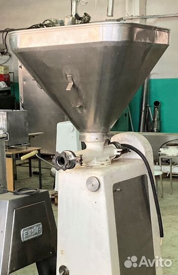 Шприц колбасный вакуумный, клипсатор, фаршемешалка