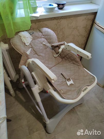 Стульчик для кормления babyton