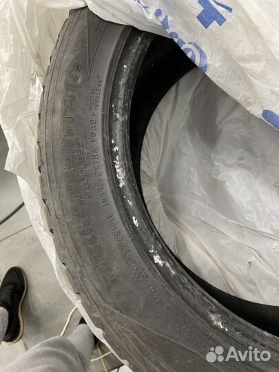 Nokian Tyres Hakkapeliitta R2 255/45 R18