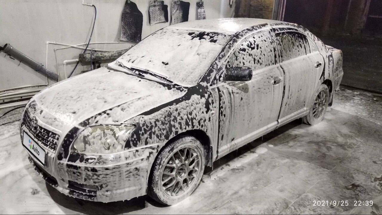Toyota Avensis: фото владельца