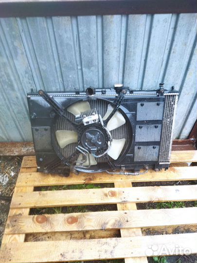 Радиатор вентилятор Mitsubishi Galant