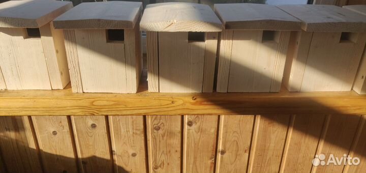 Домик для трясогузок, мухоловок и горихвосток