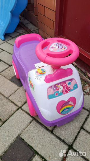 Машинка каталка толокар