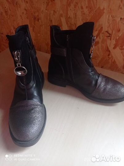 Ботинки демисезонные для девочки 36 размер
