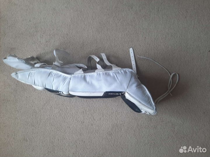 Детская хоккейная вратарская форма