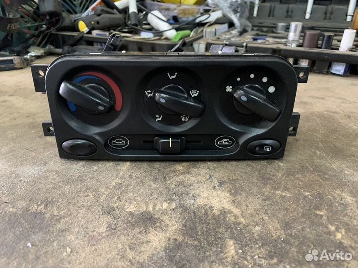 Блок управления печкой Матиз