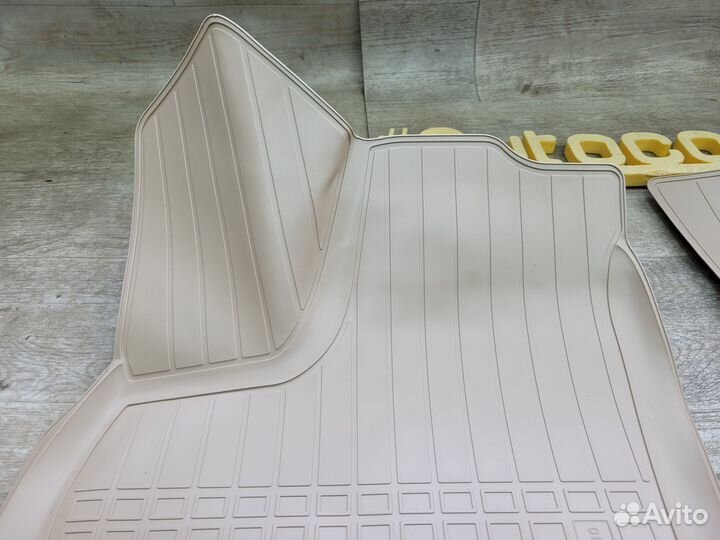 Коврики в салон Toyota Land Cruiser 300 (2021-н.в)