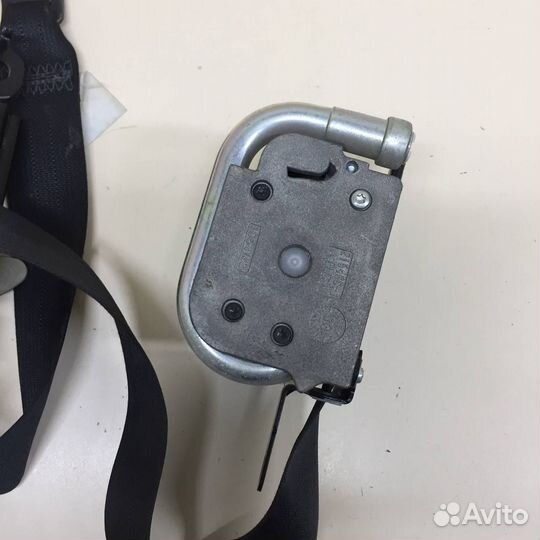 Б/У Б/У Ремень безопасности с пиропатроном