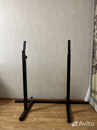 Стойка для штанги