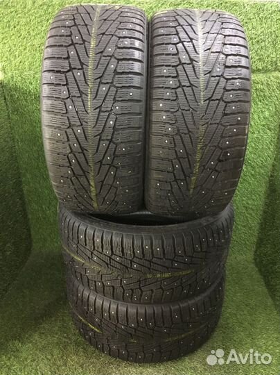Nokian Tyres Hakkapeliitta 7 SUV 295/40 R21 111T