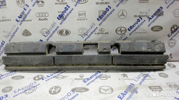 Наполнитель бампера центральный Mercedes Benz W210