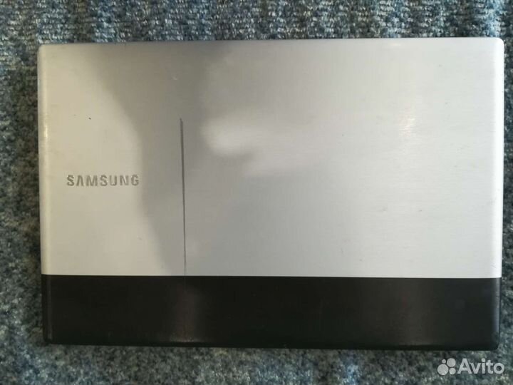 Ноутбук samsung RV511