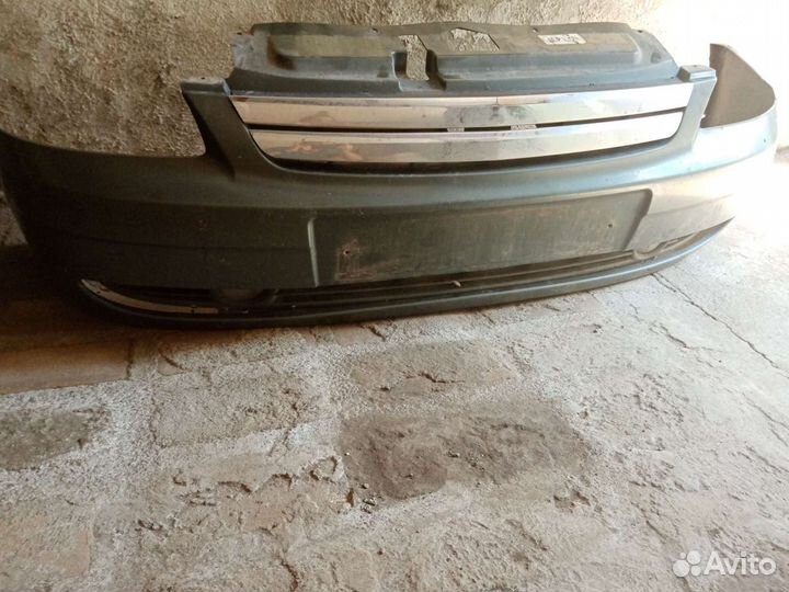 Передний бампер priora