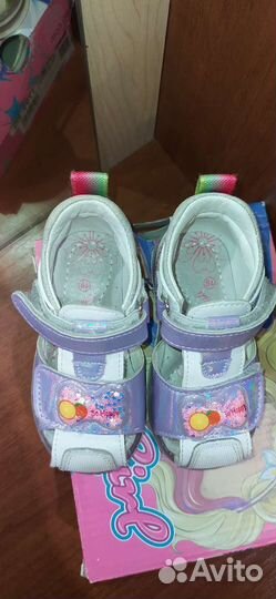 Босоножки для девочки
