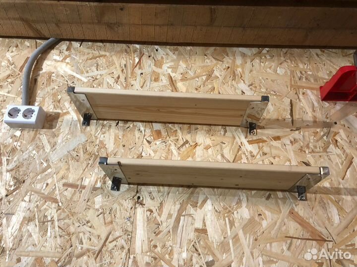 Полка настенная деревянная