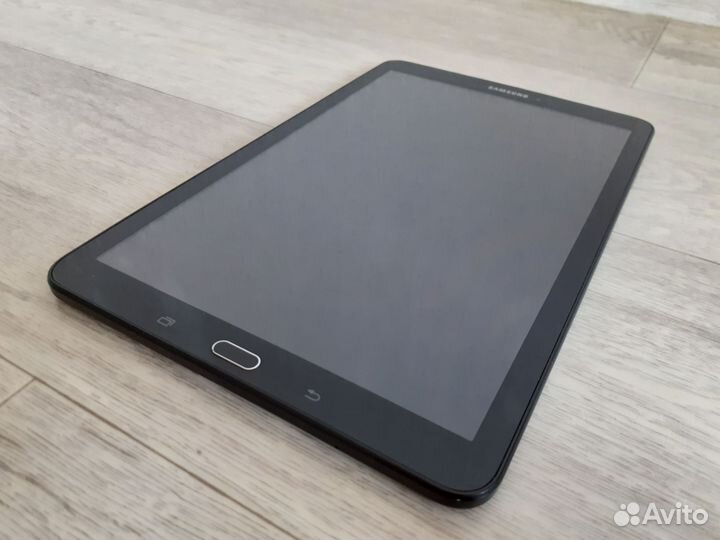 Планшет samsung galaxy tab e sm t561