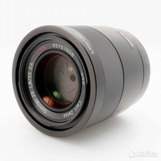 Zeiss Sonnar FE 55mm f/1.8 T* ZA