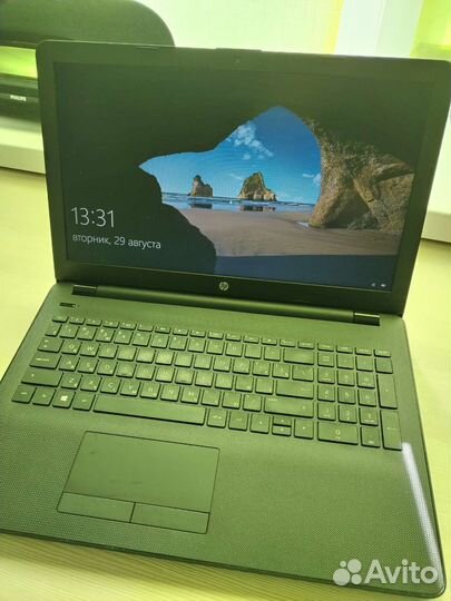 Ноутбук HP 15-rb040ur