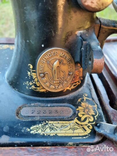Швейная машина Singer