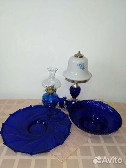 Ваза для фруктов синее стекло