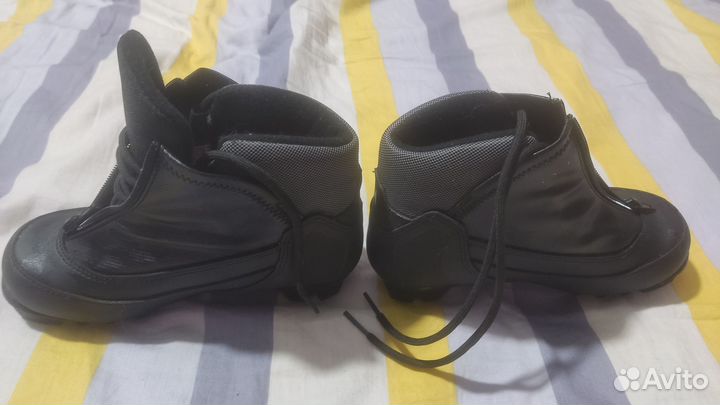 Детские лыжные ботинки Madshus р33