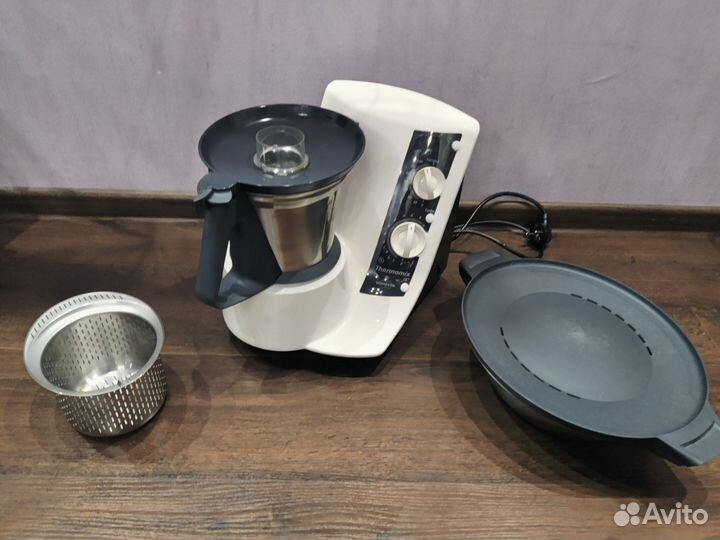 Кухонный комбайн Thermomix 21/2-1
