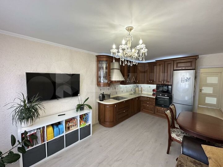 2-к. квартира, 66,6 м², 9/14 эт.