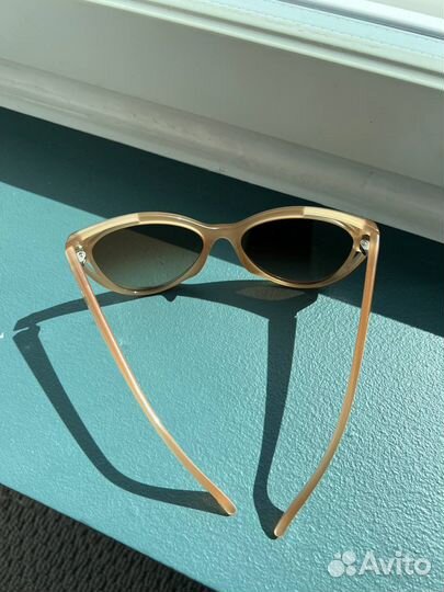 Солнцезащитные очки versace