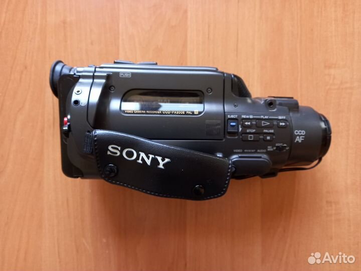 Видео камера Sony