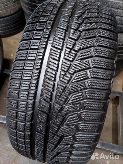 Hankook Winter I'Cept Evo2 W320 245/35 R20 95W