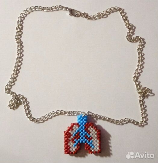 Подвеска из бисера