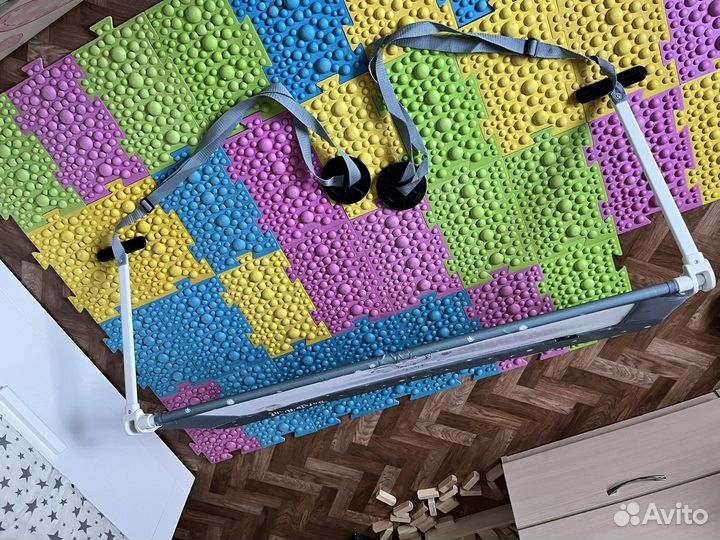 Защитный борт на кровать