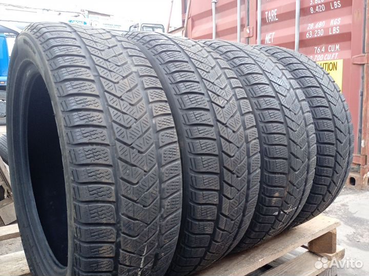 Pirelli Winter Sottozero 3 215/55 R18