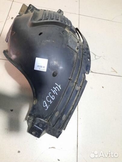 Подкрылок передний правый Mercedes Benz Gle W167