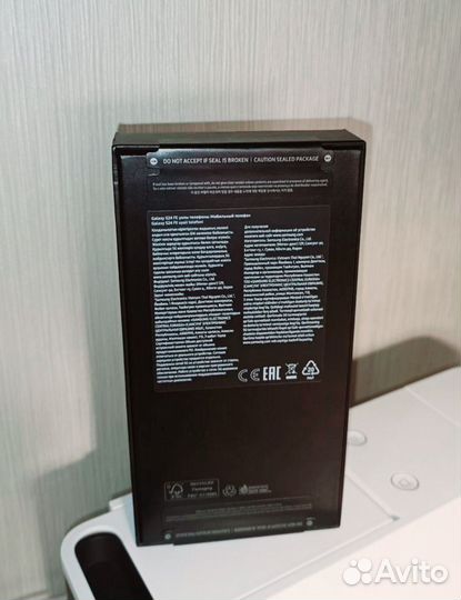 Samsung Galaxy S24 FE, 8/256 ГБ