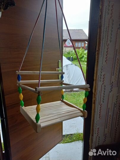 Детская качель подвесная